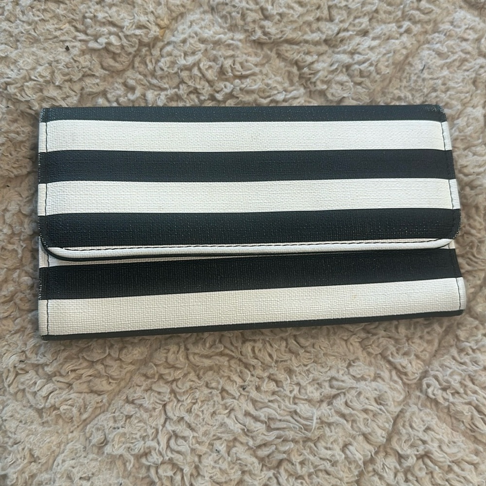 Kut from the Kloth wallet
